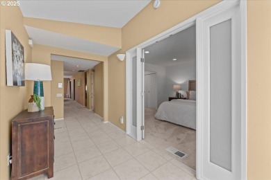 Welcome home to this charming 1-level townhome on the golf on Summerfield Golf and Country Club in Oregon - for sale on GolfHomes.com, golf home, golf lot