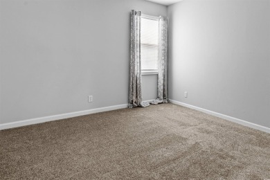 Beautifully renovated 1-bedroom, 1-bath unit in the Courtyard! on Arrowhead Country Club in South Carolina - for sale on GolfHomes.com, golf home, golf lot