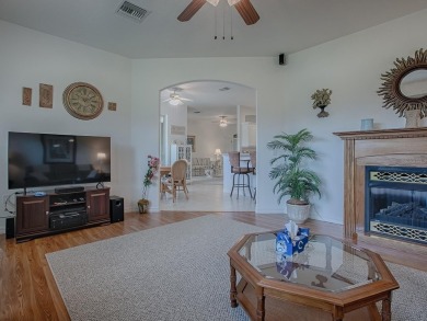 EXPECTED THE UNEXPECTED! 3/2 HOME PLUS OVERSIZED BONUS ROOM on Pennbrooke Fairways in Florida - for sale on GolfHomes.com, golf home, golf lot