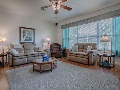 EXPECTED THE UNEXPECTED! 3/2 HOME PLUS OVERSIZED BONUS ROOM on Pennbrooke Fairways in Florida - for sale on GolfHomes.com, golf home, golf lot
