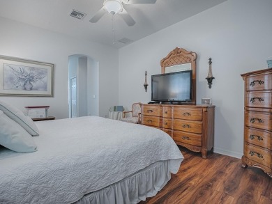 EXPECTED THE UNEXPECTED! 3/2 HOME PLUS OVERSIZED BONUS ROOM on Pennbrooke Fairways in Florida - for sale on GolfHomes.com, golf home, golf lot