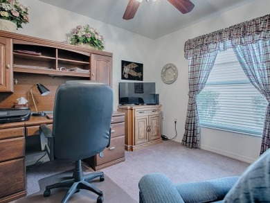 EXPECTED THE UNEXPECTED! 3/2 HOME PLUS OVERSIZED BONUS ROOM on Pennbrooke Fairways in Florida - for sale on GolfHomes.com, golf home, golf lot