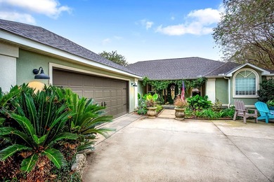 Beautiful 3 Bed / 2 Bath Villa in the Country Club of Alabama on Red Eagle Golf Course in Alabama - for sale on GolfHomes.com, golf home, golf lot