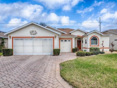 EXPECTED THE UNEXPECTED! 3/2 HOME PLUS OVERSIZED BONUS ROOM on Pennbrooke Fairways in Florida - for sale on GolfHomes.com, golf home, golf lot