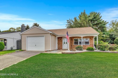 Beautifully updated 2 bed, 1 bath home in the desirable Leisure on Leisure Village West Assoc. in New Jersey - for sale on GolfHomes.com, golf home, golf lot