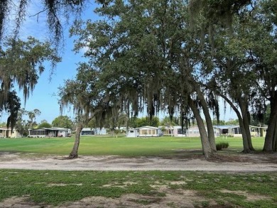 $480 per month lot rent  Type: Singlewide  Size: 840 sq ft on Crystal Lake Club in Florida - for sale on GolfHomes.com, golf home, golf lot