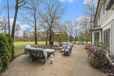 Don't miss this rare opportunity to live in one of the most on Pine Knob Golf Club - Hawk in Michigan - for sale on GolfHomes.com, golf home, golf lot