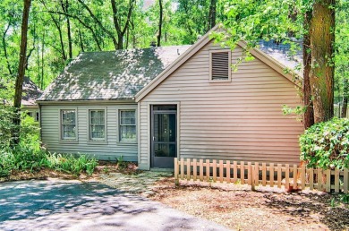 Charming  Updated 2-Bedroom Gem with Amazing location in Haile on Haile Plantation Golf and Country Club in Florida - for sale on GolfHomes.com, golf home, golf lot