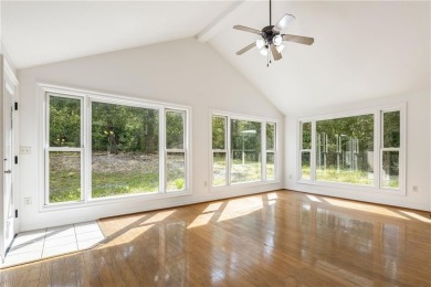 One-owner, custom built gem tucked on a quiet cul-de-sac! This on Bella Vista - Metfield Golf Complex and Country Club in Arkansas - for sale on GolfHomes.com, golf home, golf lot