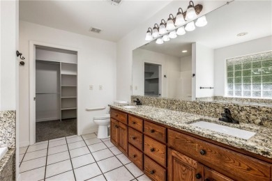 One-owner, custom built gem tucked on a quiet cul-de-sac! This on Bella Vista - Metfield Golf Complex and Country Club in Arkansas - for sale on GolfHomes.com, golf home, golf lot