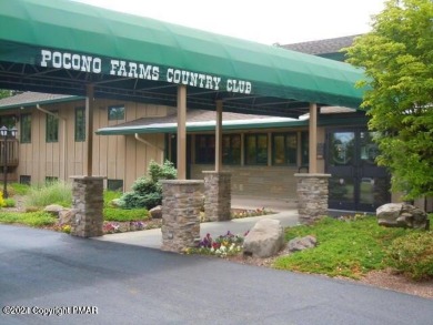 Fantastic property in Pocono Farms Country Club with many on Pocono Farms Country Club in Pennsylvania - for sale on GolfHomes.com, golf home, golf lot