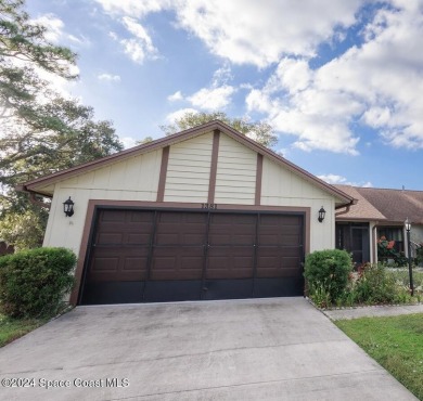 Discover this beautifully updated 2-bedroom, 2-bath patio home on Turtle Creek Golf Club in Florida - for sale on GolfHomes.com, golf home, golf lot