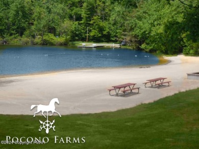 Fantastic property in Pocono Farms Country Club with many on Pocono Farms Country Club in Pennsylvania - for sale on GolfHomes.com, golf home, golf lot