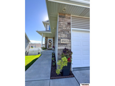 This home is sure to impress! Welcome to this 4-bedroom, 3 on Mahoney Golf Course in Nebraska - for sale on GolfHomes.com, golf home, golf lot