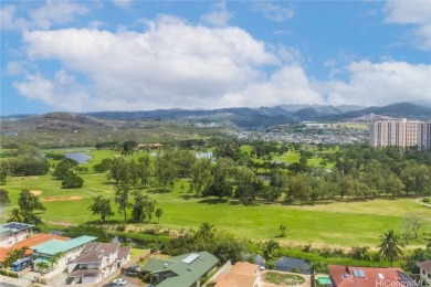Welcome Home to Your Cozy Retreat at Royal Towers !Nestled on on Honolulu Country Club in Hawaii - for sale on GolfHomes.com, golf home, golf lot