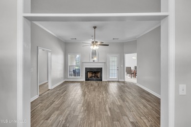 Charming 3 bedroom, 2 bath home in the highly desirable on Castlewoods Golf Club in Mississippi - for sale on GolfHomes.com, golf home, golf lot