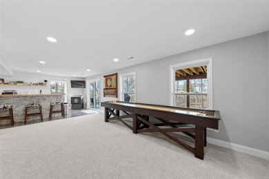 Experience modern comfort in this meticulously crafted home on Incline Village Golf Course in Missouri - for sale on GolfHomes.com, golf home, golf lot