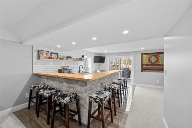 Experience modern comfort in this meticulously crafted home on Incline Village Golf Course in Missouri - for sale on GolfHomes.com, golf home, golf lot