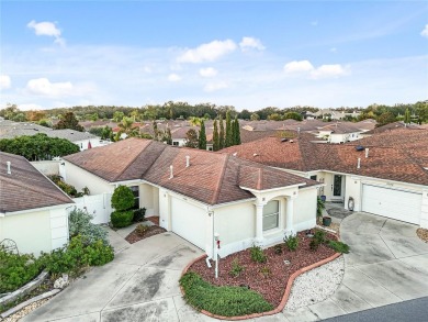 **Charming Courtyard Villa in the Heart of The Villages**

 on Oakleigh Executive Golf Course in Florida - for sale on GolfHomes.com, golf home, golf lot