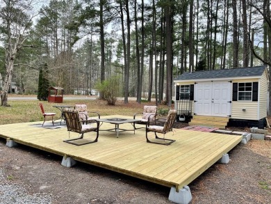 This is outdoor living at its best - this lot is waiting for on Tanglewood Shores Golf and Country Club in Virginia - for sale on GolfHomes.com, golf home, golf lot