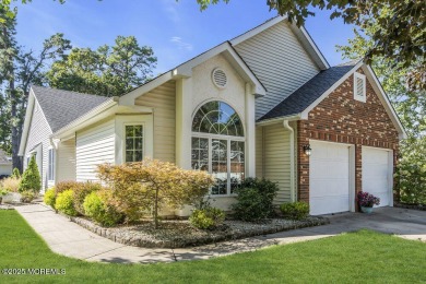 Welcome to this spacious 2 Bedroom, 2 Bathroom Turnberry model on Greenbriar Woodlands in New Jersey - for sale on GolfHomes.com, golf home, golf lot