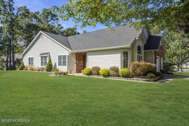 Welcome to this spacious 2 Bedroom, 2 Bathroom Turnberry model on Greenbriar Woodlands in New Jersey - for sale on GolfHomes.com, golf home, golf lot