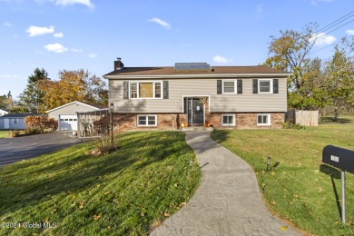 Owners relocating, leaving this renovated 4-bedroom, 2-bath home on Mechanicville Golf Club in New York - for sale on GolfHomes.com, golf home, golf lot