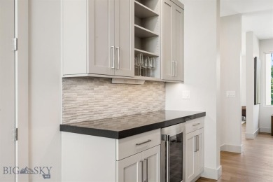 PRACTICALLY BRAND NEW!! This 2021 build has only had 10 days of on Black Bull Golf Community in Montana - for sale on GolfHomes.com, golf home, golf lot