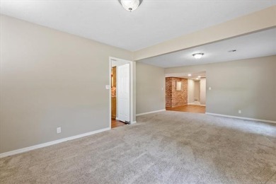 Beautifully remodeled in 2019! Newer carpet, tile, laminate wood on Hillcrest Country Club in Oklahoma - for sale on GolfHomes.com, golf home, golf lot