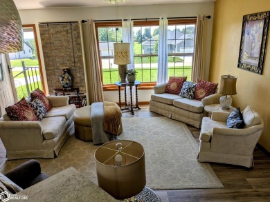 Discover a lifestyle of comfort and tranquility in this on Crestwood Hills Golf Course in Iowa - for sale on GolfHomes.com, golf home, golf lot
