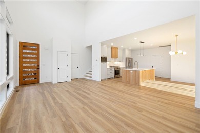 Welcome to a brand new, striking contemporary home! Thoughtfully on Branchwood Golf Course in Arkansas - for sale on GolfHomes.com, golf home, golf lot