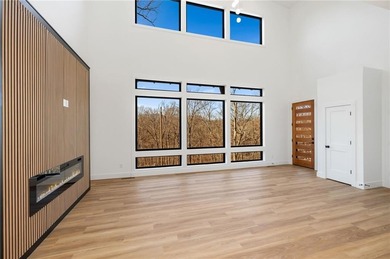 Welcome to a brand new, striking contemporary home! Thoughtfully on Branchwood Golf Course in Arkansas - for sale on GolfHomes.com, golf home, golf lot