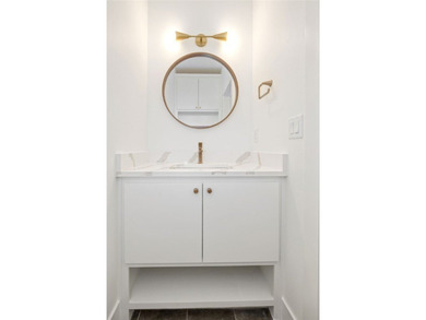 Welcome to a brand new, striking contemporary home! Thoughtfully on Branchwood Golf Course in Arkansas - for sale on GolfHomes.com, golf home, golf lot