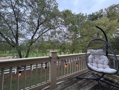 Get ready for the WOW factor! Gorgeous upper floor townhome on Fox Run Golf Links in Illinois - for sale on GolfHomes.com, golf home, golf lot