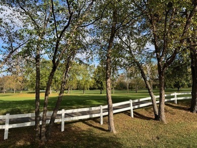 Get ready for the WOW factor! Gorgeous upper floor townhome on Fox Run Golf Links in Illinois - for sale on GolfHomes.com, golf home, golf lot
