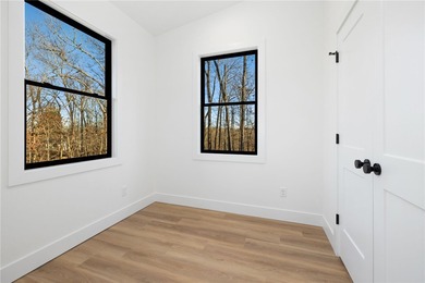 Welcome to a brand new, striking contemporary home! Thoughtfully on Branchwood Golf Course in Arkansas - for sale on GolfHomes.com, golf home, golf lot