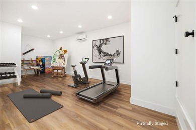 Welcome to a brand new, striking contemporary home! Thoughtfully on Branchwood Golf Course in Arkansas - for sale on GolfHomes.com, golf home, golf lot