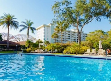 Wonderful unit in exceptional well maintained building. Roof on Palm-Aire Country Club and Resort - Palms in Florida - for sale on GolfHomes.com, golf home, golf lot