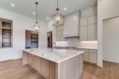 Stunning New Build in Thomas Crossing, home of Southern Oaks on Southern Oaks Golf Club in Texas - for sale on GolfHomes.com, golf home, golf lot