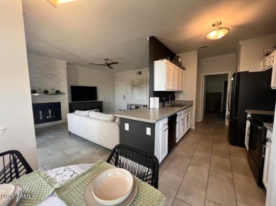 Enjoy resort style living in this beautiful 2 bed 2 bath condo on Kierland Golf Club in Arizona - for sale on GolfHomes.com, golf home, golf lot