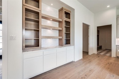 Stunning New Build in Thomas Crossing, home of Southern Oaks on Southern Oaks Golf Club in Texas - for sale on GolfHomes.com, golf home, golf lot