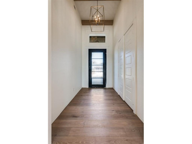 Stunning New Build in Thomas Crossing, home of Southern Oaks on Southern Oaks Golf Club in Texas - for sale on GolfHomes.com, golf home, golf lot