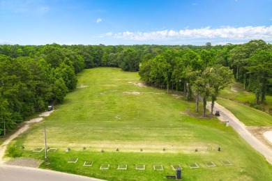 Motivated seller. Seller is offering $3K towards UPGRADES. This on Shadowmoss Plantation Golf Club in South Carolina - for sale on GolfHomes.com, golf home, golf lot