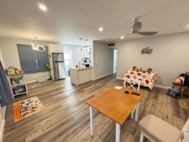 **BE ADVISED - TENANT OCCUPIED - LEASE EXPIRES 3/31/26. Monthly on Kings Point Golf -Flanders Way in Florida - for sale on GolfHomes.com, golf home, golf lot