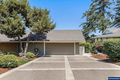 Stunning golf course  mountain views from this fully updated on Illahe Hills Country Club in Oregon - for sale on GolfHomes.com, golf home, golf lot