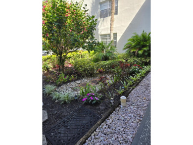 Beautifully Upgraded 2BD/2BA Enclosed Patio First Floor Unit in on Kings Point Golf -Flanders Way in Florida - for sale on GolfHomes.com, golf home, golf lot