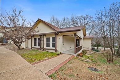 Welcome to 30 Melinda Lane! This beautifully updated and on Bella Vista - Metfield Golf Complex and Country Club in Arkansas - for sale on GolfHomes.com, golf home, golf lot