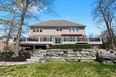 This stunning and spacious four bedroom colonial is located on a on Tanglewood Golf Club in Michigan - for sale on GolfHomes.com, golf home, golf lot