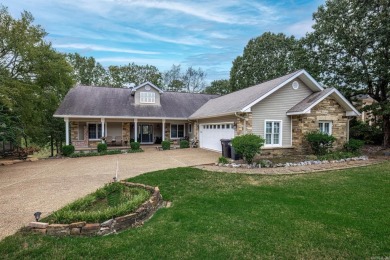 Want golf course frontage?  This is your home!  3 bed 2 bath on Isabella Golf Course  in Arkansas - for sale on GolfHomes.com, golf home, golf lot