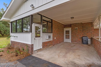 Take note of this nicely renovated 3 bedroom, 2 bath home in on The Lakes Country Club in North Carolina - for sale on GolfHomes.com, golf home, golf lot